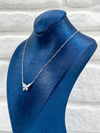 Spor Model Kadın Gümüş Kelebek Kolye - Kelebek Kolye