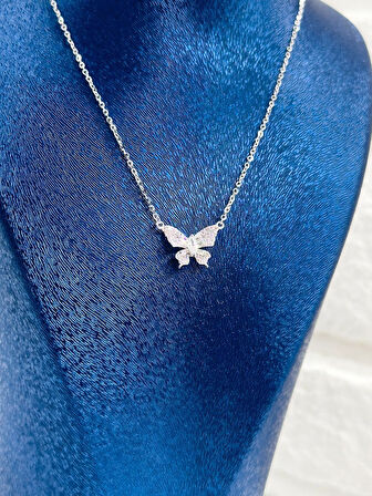 Spor Model Kadın Gümüş Kelebek Kolye - Kelebek Kolye