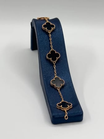 925 Ayar Gümüş Rose Gold Kaplama Oniks Taşlı 5'li Şans Yoncası Kadın Bileklik