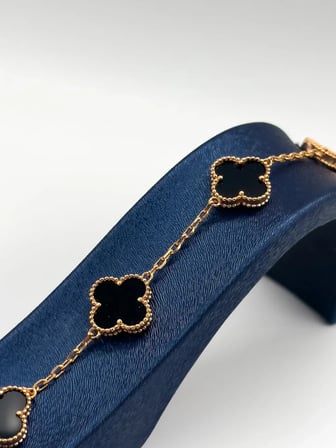 925 Ayar Gümüş Rose Gold Kaplama Oniks Taşlı 5'li Şans Yoncası Kadın Bileklik