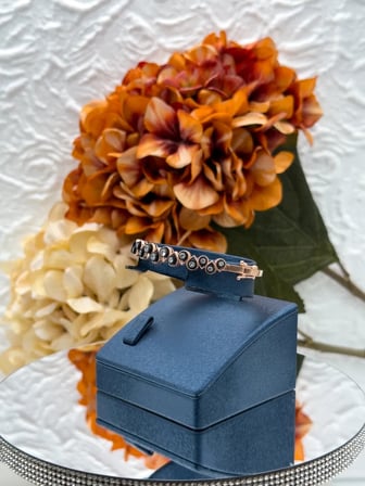 925 Ayar Gümüş Rose Gold Kaplama Elmas Montür Zirkon Taşlı Kelepçe Damla Kadın Bileklik