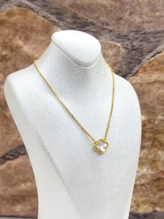 925 Ayar Gümüş Gold Kaplama Taşlı Şans Yoncası Kadın Kolye