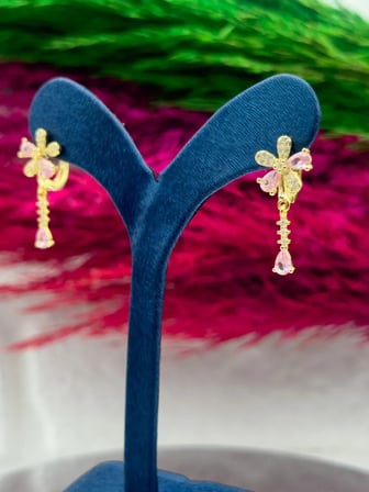 925 Ayar Gümüş Gold Kaplama Sallantılı Damla Popüler Kadın Küpe