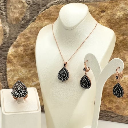 925 Ayar Gümüş Rose Gold Kaplama Elmas Montür Zirkon Taşlı Özel Tasarım Zarif Kadın Takı Seti