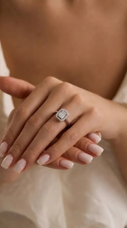 925 Ayar Gümüş Pırlanta Montür Baget Kesim Zirkon Taşlı Trend Kadın Yüzük