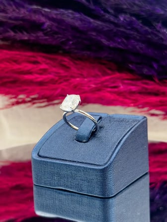 925 Ayar Gümüş Pırlanta Montür Moissanite Taşlı Trend Kadın Yüzük