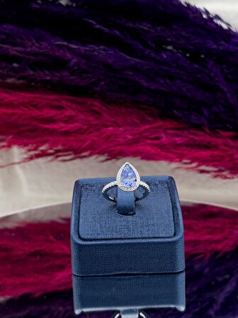 925 Ayar Gümüş Damla Mistik Topaz Taşlı Zarif Kadın Yüzük