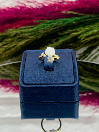 925 Ayar Gümüş Sedefli Yıldız Modeli Gold Renk Zarif Kadın Yüzük