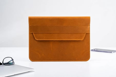 Hakiki Eskitme Deri Zarf Tipi Laptop Kılıfı - 13-17 inç MacBook & Laptop Uyumlu Çanta 16 ve 16,2"