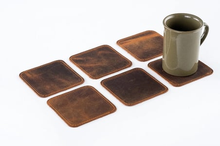 Hakiki Eskitme Deri Kare 6'lı Bardak Altlığı Seti - El Yapımı Dikişli Deri Bardak Altlığı 12x12 cm Camel