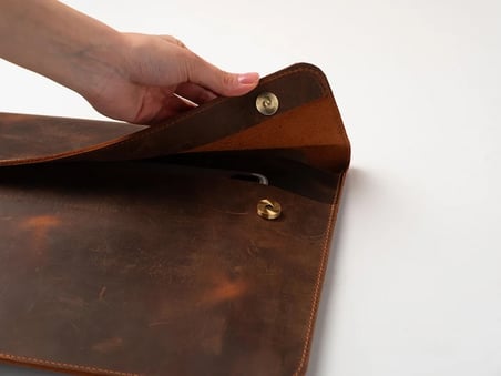 El Yapımı Deri Dizüstü ve Tablet Kılıfı, MacBook ve iPad 9-17" için Kişiselleştirilmiş Portföy 13 inç