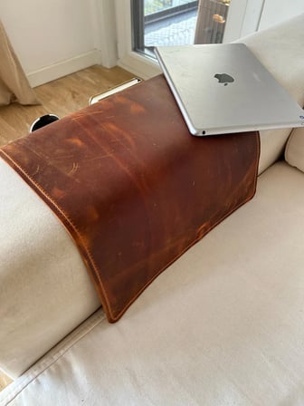 Deri Koltuk Kolçak Düzenleyici, Dergiler, Tabletler, Uzaktan Kumandalar, Kitaplar ve Aksesuarlar İçin 4 Cepli El Yapımı Standart