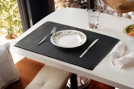 Eskitilmiş Deri Masa Örtüsü, El Yapımı Yemek Masası Örtüleri, Kafe ve Restoran Masa Örtüsü, Kişiselleştirilmiş Masa Örtüsü, 6'lı Set