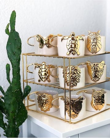 Lexroo 24 Ayar Altın Işlemeli Kedi Kabartmalı El Yapımı Mug 220 ml