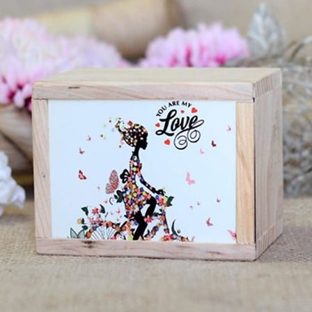 Lexroo Ahşap Kutusunda Love Tasarımlı Kupa Bardak