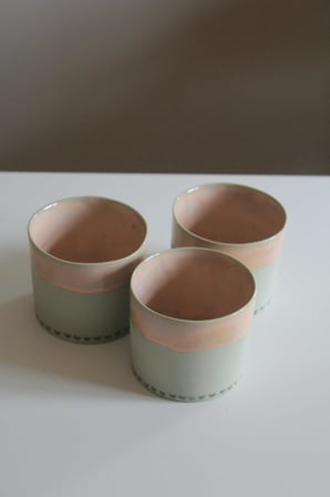 Lexroo El Yapımı Porselen Kupa, Krem Beyaz, Kalp Desenli, 200 ml, Modern Minimalist Tasarım, Saplı