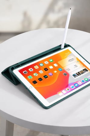 Lexroo Galaxy Tab A11 Plus ile uyumlu Kılıf Kalem Koyma Bölmeli Stand Olan Uyku Modlu Suni Deri
