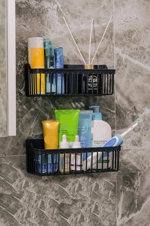 Lexroo Banyor Yapışkanlı Banyo Rafı, 2'li Banyo Düzenleyici, Duş Rafı Organizer Şampuanlık
