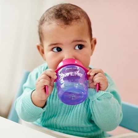 Philips Avent Eğitici Damlatmaz Bardak, 6 Ay+, Kız Bebekler için, Yumuşak Silikon Uç, Kolay Tutuş