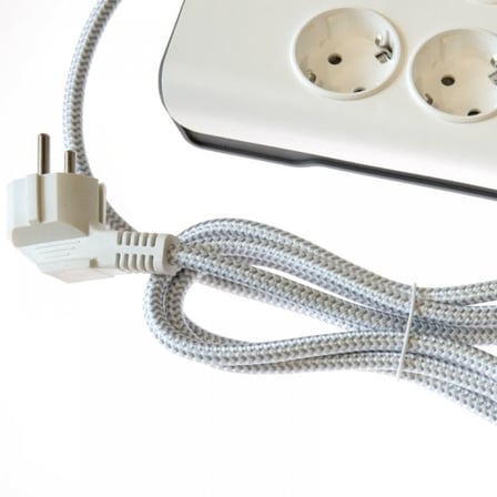 Philips SPN7080WA/62 8'li Akım Korumalı Priz 2 mt Kablo (3680 W 16 A)