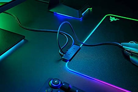 Razer Firefly V2 - Oyun fare altlığı Siyah