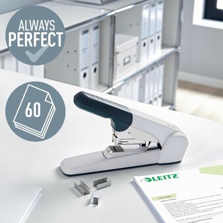 Leitz ekstra güçlü düz zımba, 60 yaprak kağıt için, Zımba teli, ergonomik tasarım, gümüş, 55520084