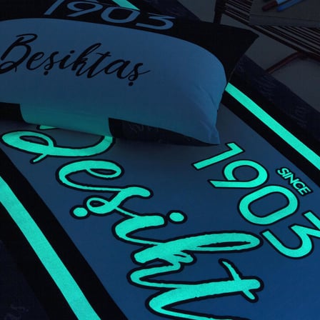 Taç Lisanslı Beşiktaş 1903 Glow Düz Pamuk Nevresim Takımı, Çok Renkli, Tek Kişilik