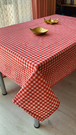 Lexroo Defnelam Piknik Örtüsü Sofra Bezi 170x170 cm (Kırmızı Orta Pötikare)