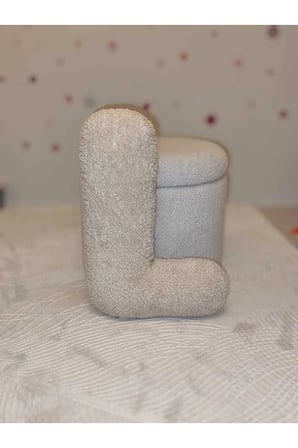 Peluş L harfi yastık dekoratif kırlent krem rengi teddy kumaş büyük boy 50 cm