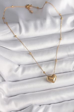 316L Çelik Gold Renk Topçuk Detaylı Zincir Kalp Model Kadın Kolye - Lisinya