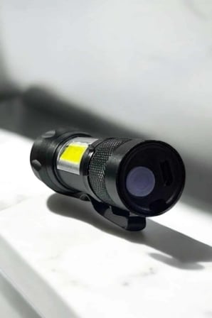 Şarjlı Metal Zoomlu El Feneri Işıldak Led Işık Taşınabilir El Lambası - Lisinya