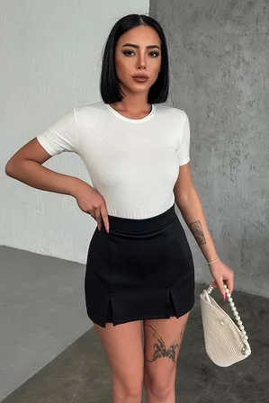 Rahat Ve Şık Kısa Kollu Bisiklet Yaka Likralı Viskon Penye Body Ekru ( Lisinya )