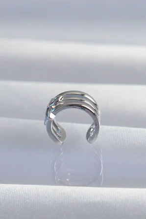 Pirinç Gümüş Renk Yonca Earcuff Küpe - Lisinya