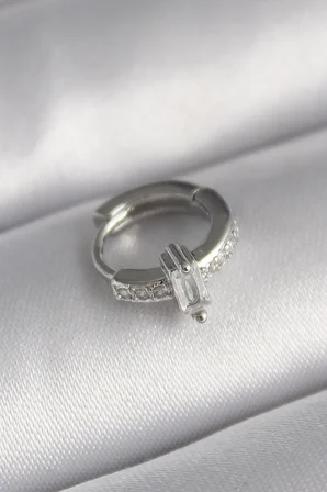 316L Çelik Gümüş Renk Zirkon Taşlı Tragus Piercing - Lisinya