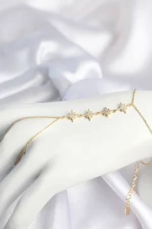 Gold Renk Zirkon Taşlı Sıralı Kutup Yıldızı Model Şahmeran - Lisinya