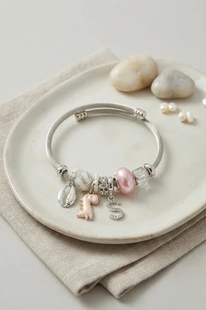 Pembe Dinazor Model Charmlı Gümüş Renk Bileklik - Lisinya