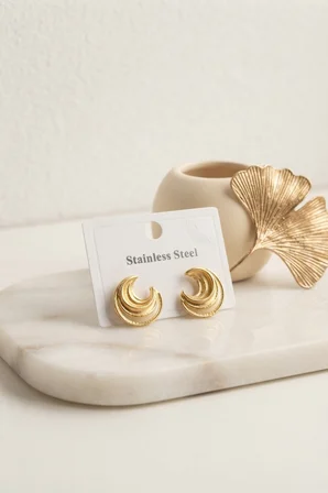 316L Çelik Gold Renk Ay Model Kadın Küpe - Lisinya