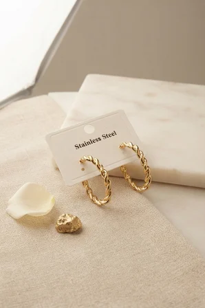 316L Çelik Gold Renk Kıvrımlı Halka Tasarım Model Küpe - Lisinya