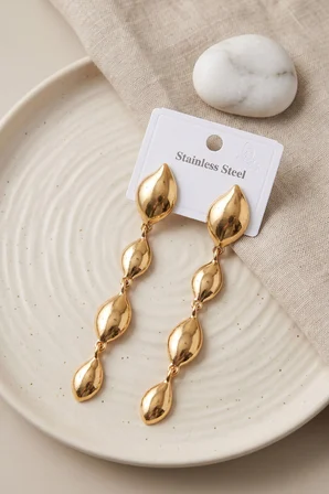 316L Çelik Gold Renk Yaprak Motifli Uzun Tasarım Küpe - Lisinya