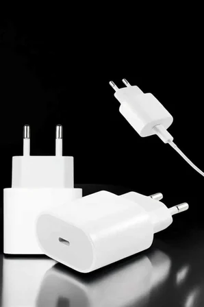 Güç Adaptörü ve Kablosu Şarj Aleti 15/15 Pro Max Uyumlu Hızlı Şarj - Lisinya