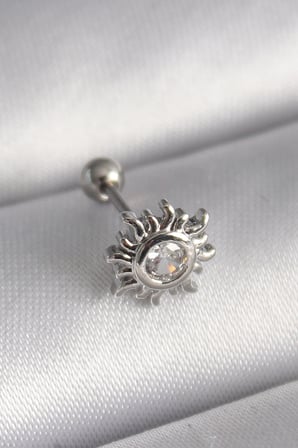 316L Çelik Gümüş Renk Zirkon Taşlı Güneş Tragus Piercing - Lisinya