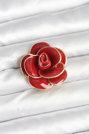 Kırmızı Gül Model Broş - Lisinya