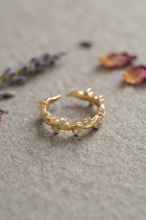 Gold Renk Zirkon Taşlı Sarmaşık Model Kadın Yüzük - Lisinya