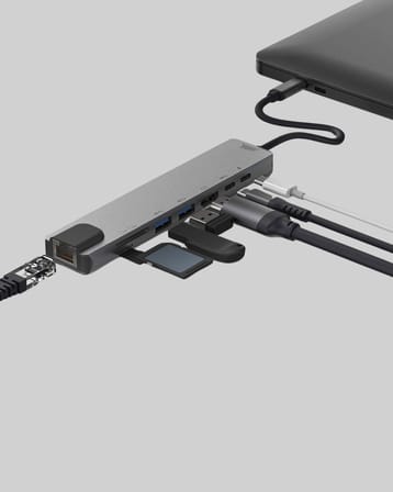 Alüminyum Kasalı MacBook USB-C Hub – 4K HDMI, USB 3.0, SD/TF Kart Girişi, PD Şarj Desteği - Lisinya