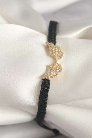 Pirinç Gold Renk Zirkon Taşlı Kanat Figür Asansörlü Makrome Model Kadın Bileklik - Lisinya