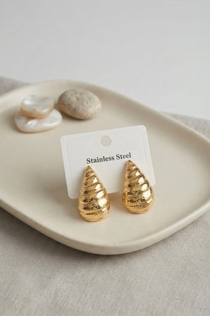 316L Çelik Gold Renk Vintage Damla Model Küpe - Lisinya