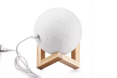 Yerküre Ld 18cm Şarj Edelibilen ( Lisinya )