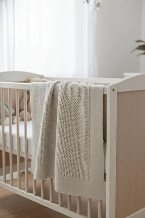 Liva Yumuşak Bebek Battaniyesi 80x100 cm Vizon Örgü Çocuk Battaniyesi – Dekoratif ve Nefes Alabilir