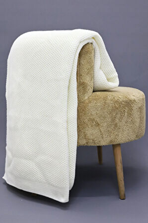 Liva Yumuşak Örgü Battaniye Düz Çift Kişilik 200x220 cm Krem | Akrilik Yatak Örtüsü – Dekoratif Şal