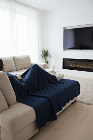 Yumuşak Örgü Battaniye Karo 130x170 cm İndigo | Tek Kişilik TV Battaniyesi – Dekoratif ve Hafif